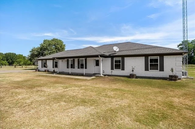 Photo of 5848 County Road 283