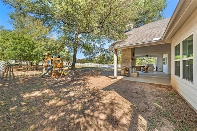 Photo of 2005 Austin Hines Drive