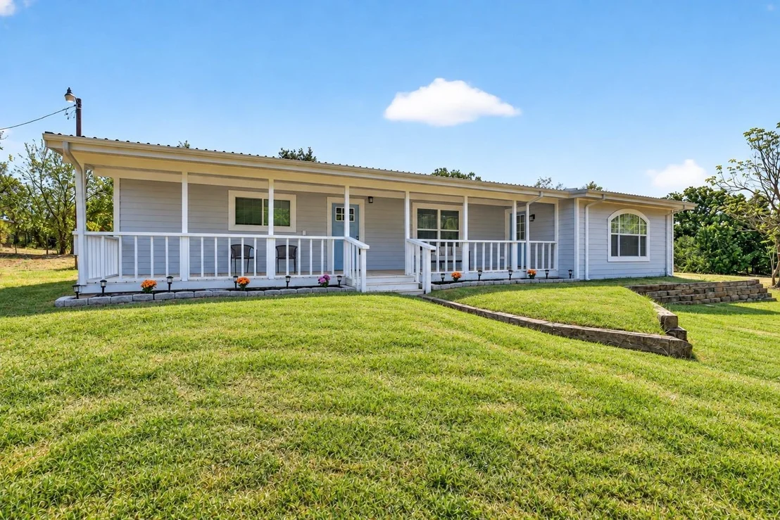 Photo of 795 Meadow Road