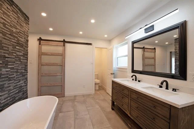 Photo of 828 Norton Circle