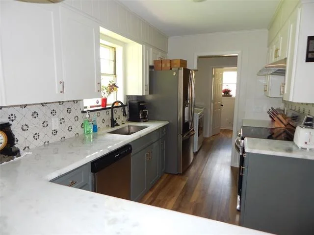 Photo of 517 RONNETTE Drive