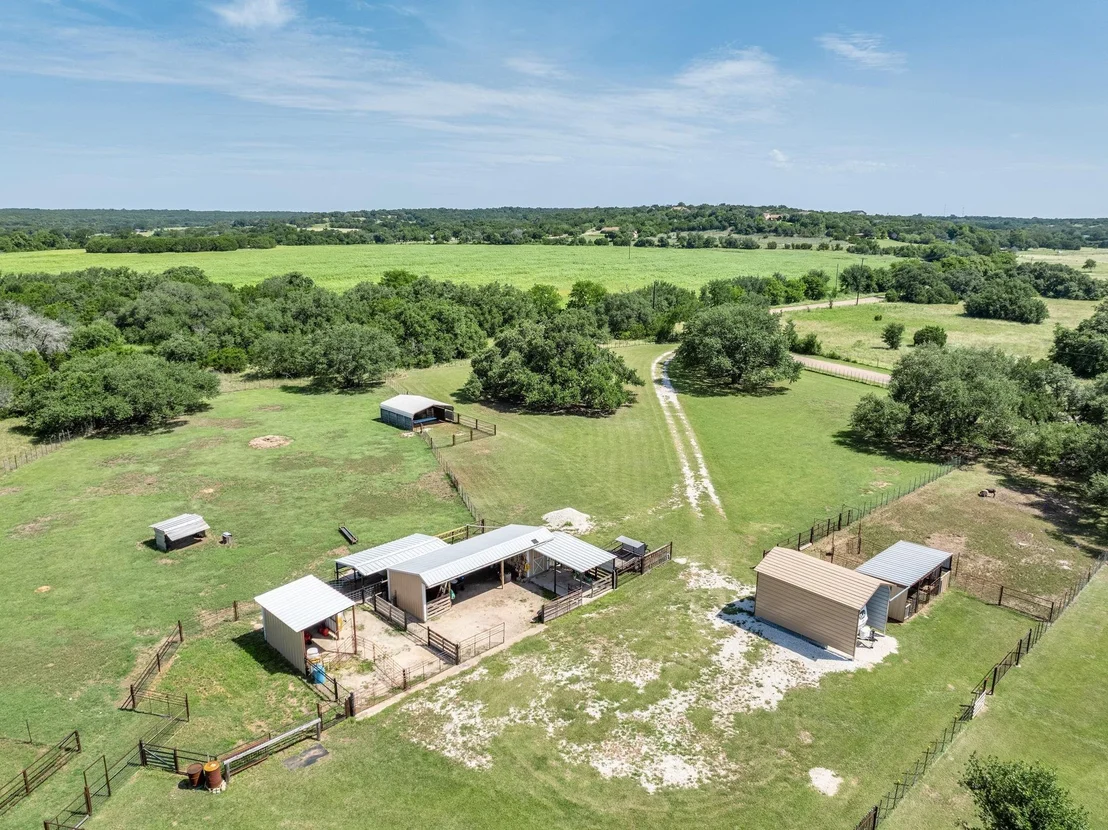 Photo of 2517 County Road 4240