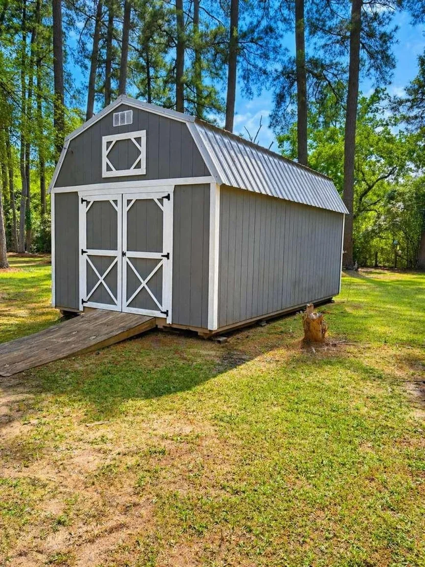 Photo of 2405 Meriwether Road