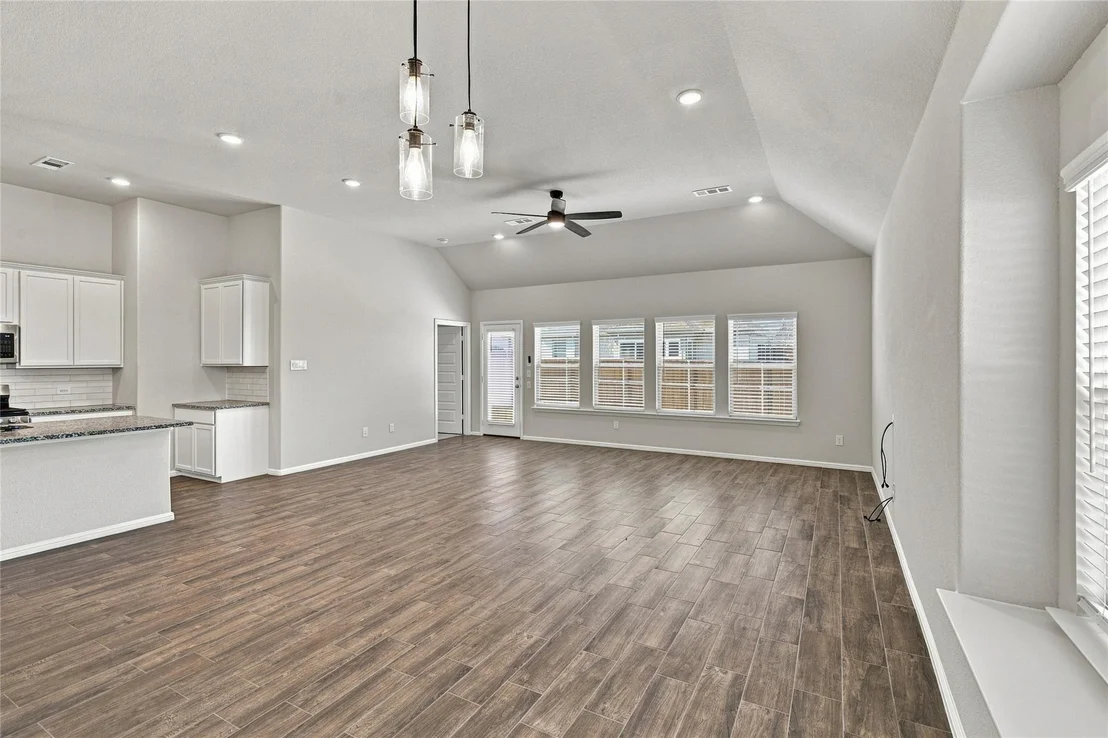Photo of 1345 Fox Glen Trail