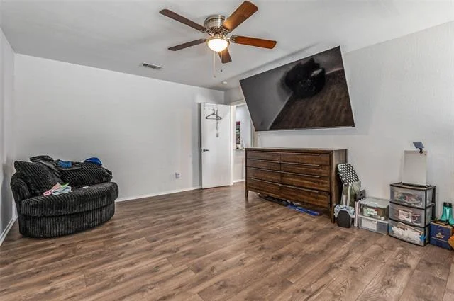 Photo of 4372 Onyx Drive