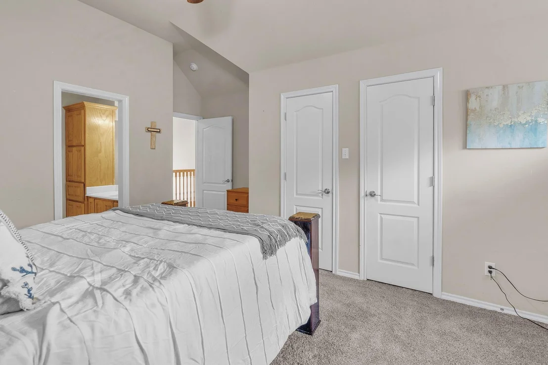Photo of 333 Coach House Circle