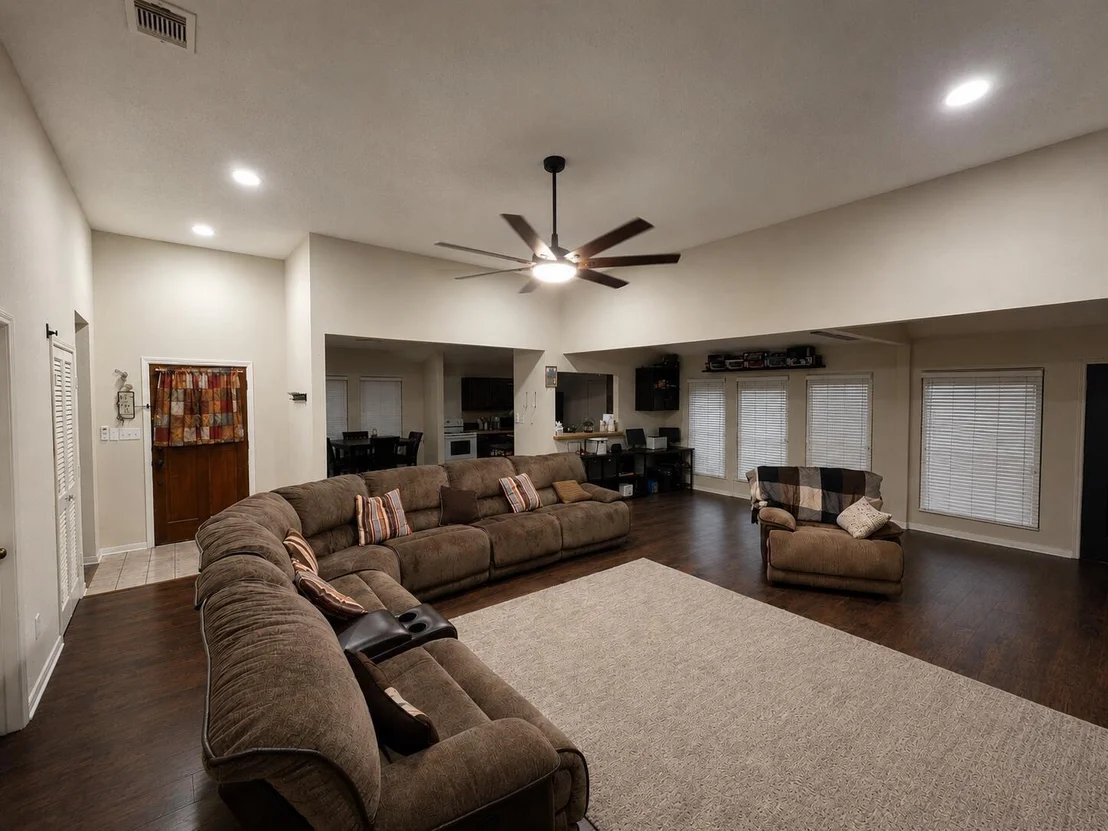 Photo of 5505 Oak Brook Road