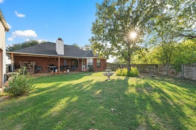 Photo of 10829 China Spring Road