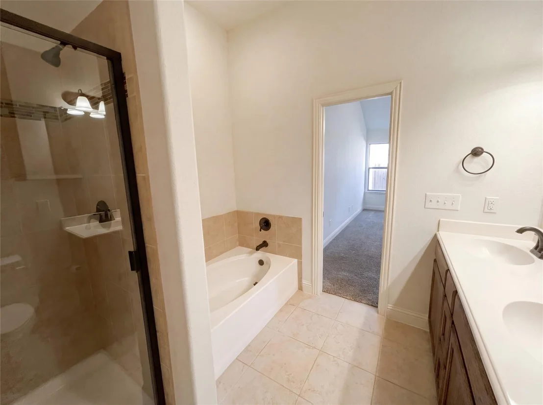 Photo of 4522 Mariner Drive