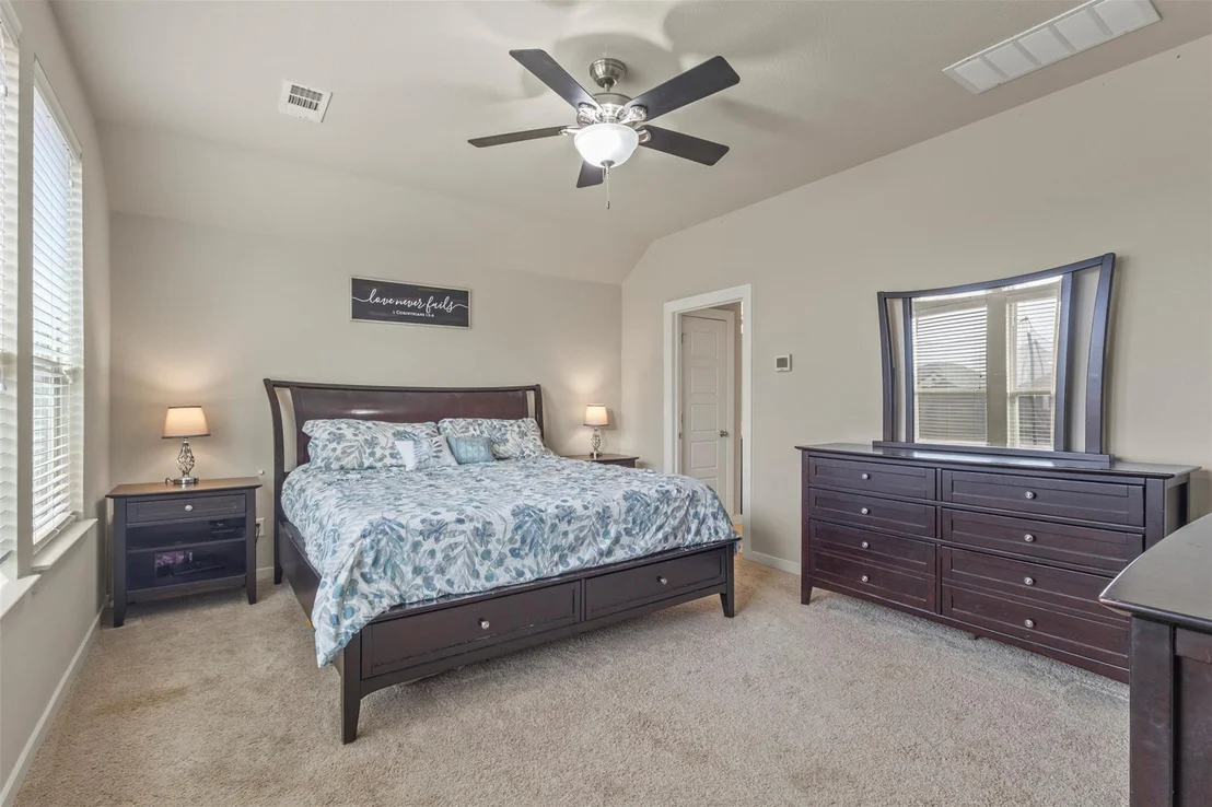 Photo of 1300 Lawnview Drive