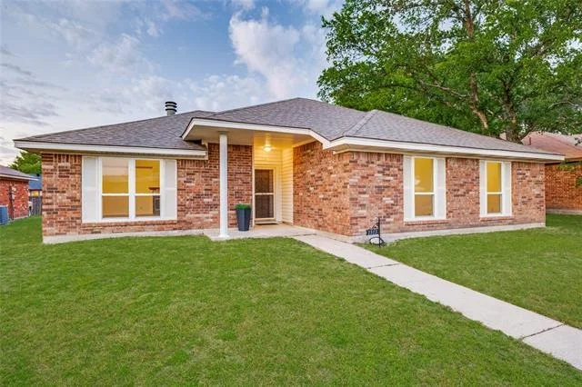 Photo of 1313 Clover Drive