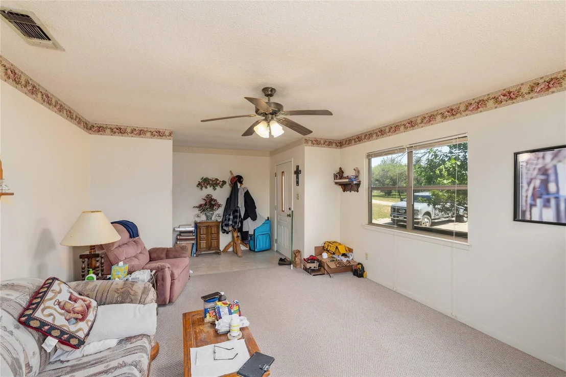Photo of 346 Whispering Oaks Lane