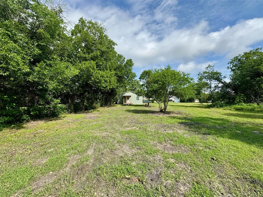 Photo of 924 Gurley Lane