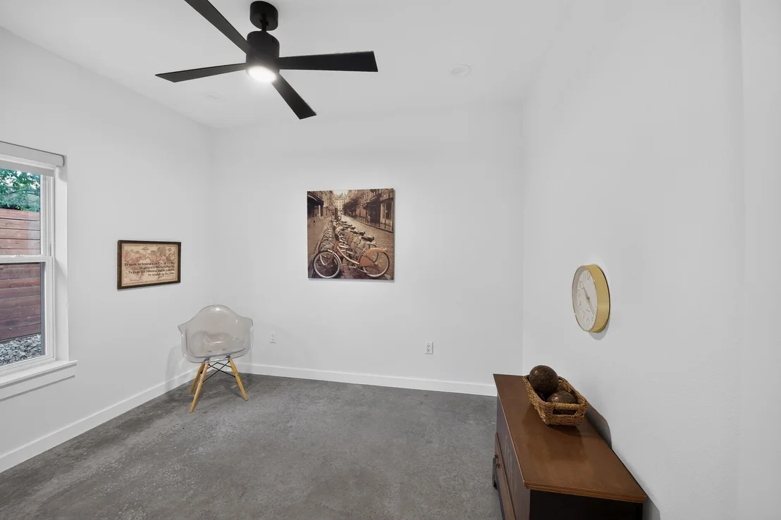 Photo of 802 Stevens Street