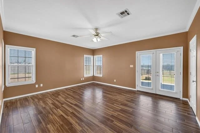 Photo of 1141 Lake Halbert Road