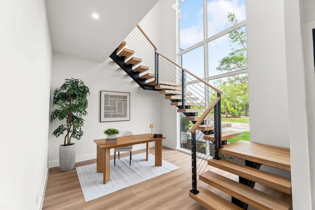 Photo of 14015 Rawhide Parkway