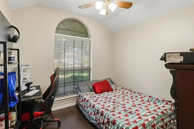 Photo of 708 Hillcrest Drive