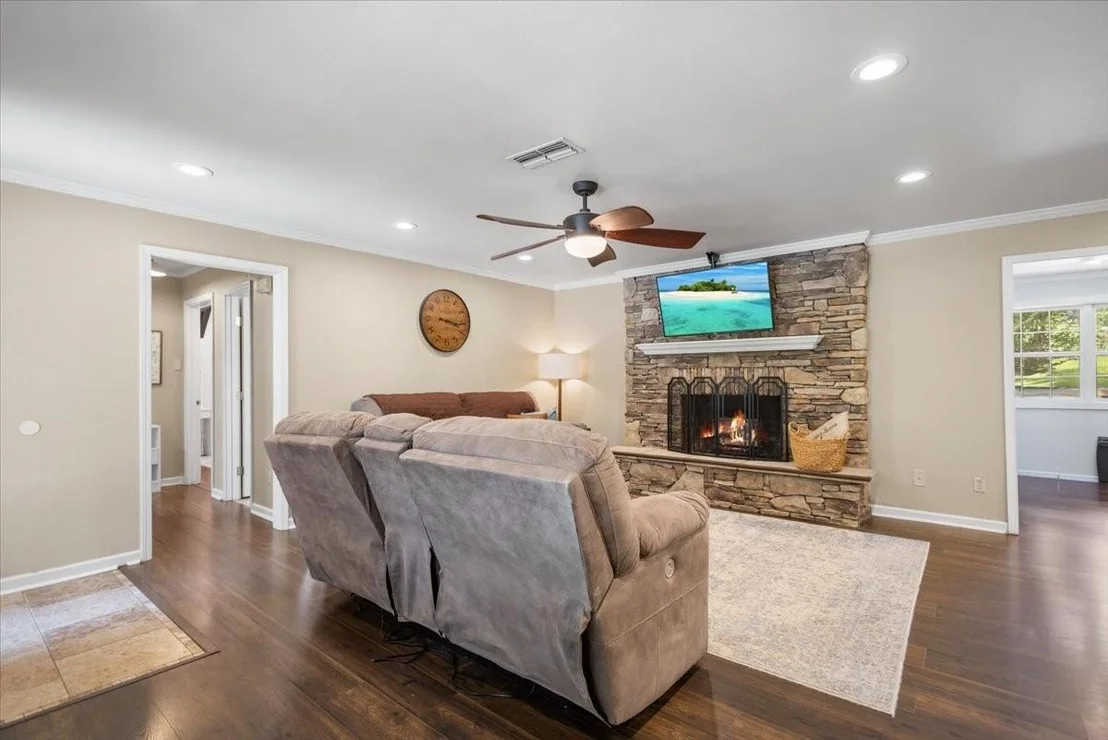 Photo of 1327 BRIDLE PATH Lane