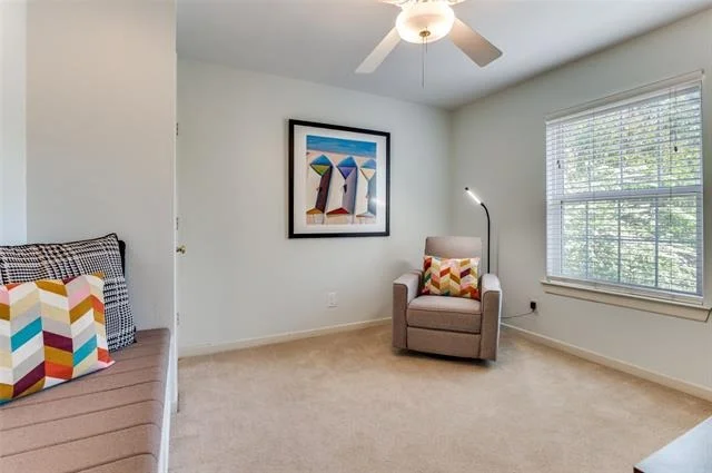Photo of 9727 Vinewood Drive