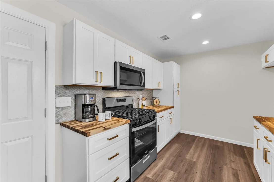 Photo of 1025 N 59th Street