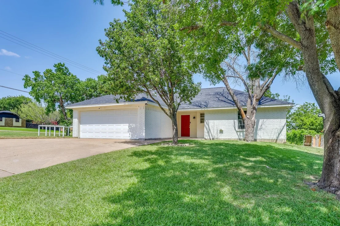 Photo of 912 Blue Ridge Drive