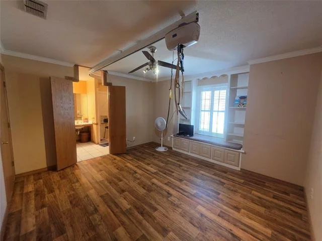 Photo of 1404 Roanoake Drive