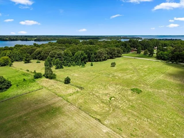 Photo of 2440 County Road 1570