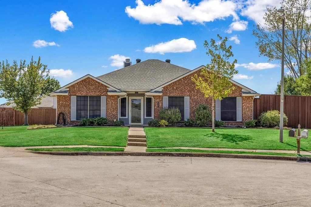 Photo of 4807 Alberta Circle