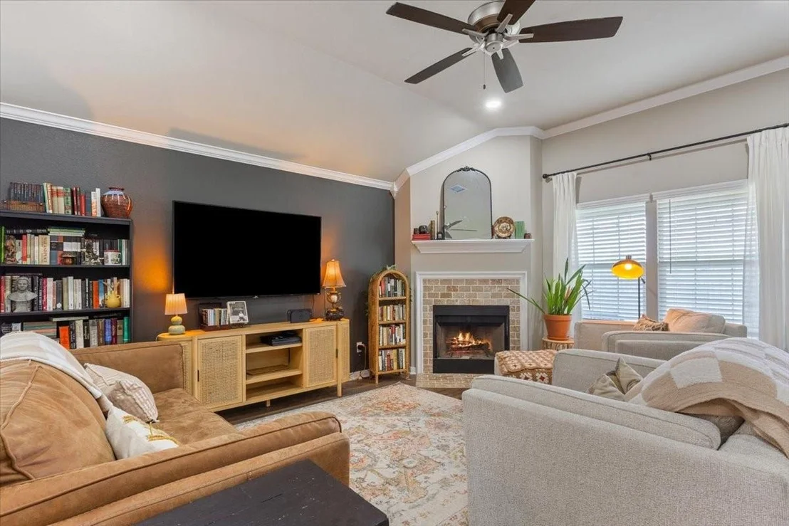 Photo of 2518 Yoder Lane