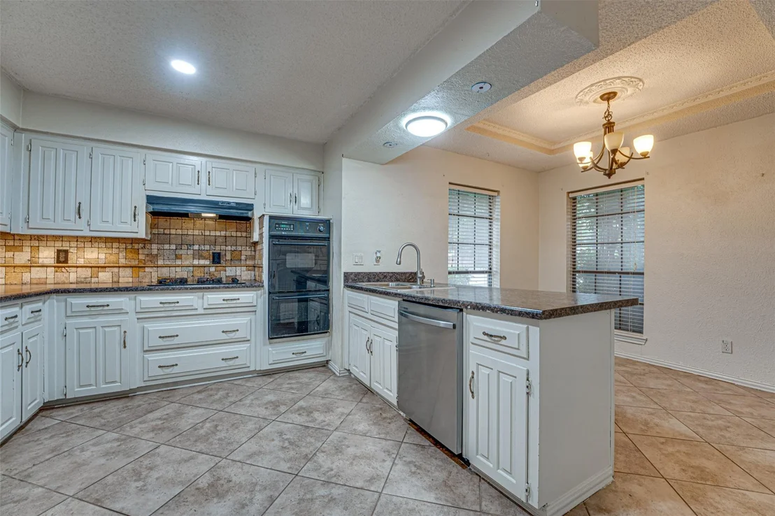Photo of 917 Meadowgate Drive
