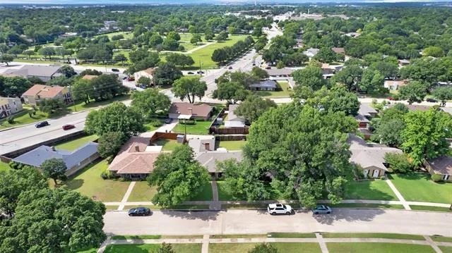 Photo of 2205 Forestcrest Drive