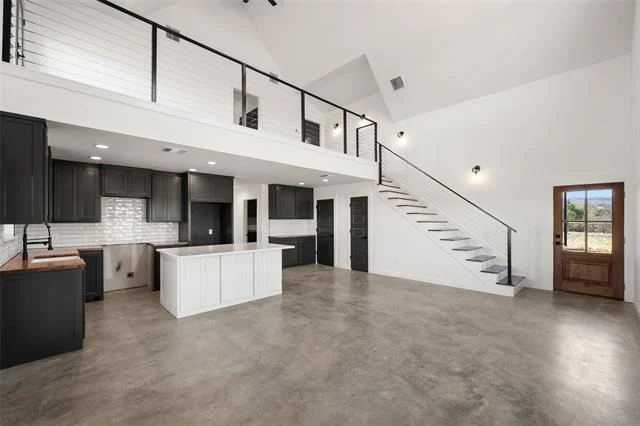Photo of 1053 Bluff Creek Drive