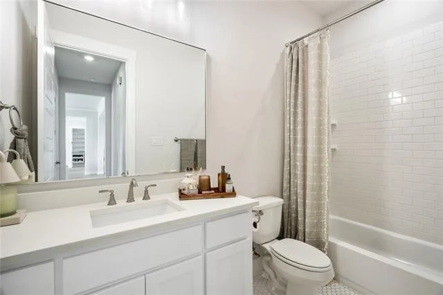 Photo of 620 Dickens Drive
