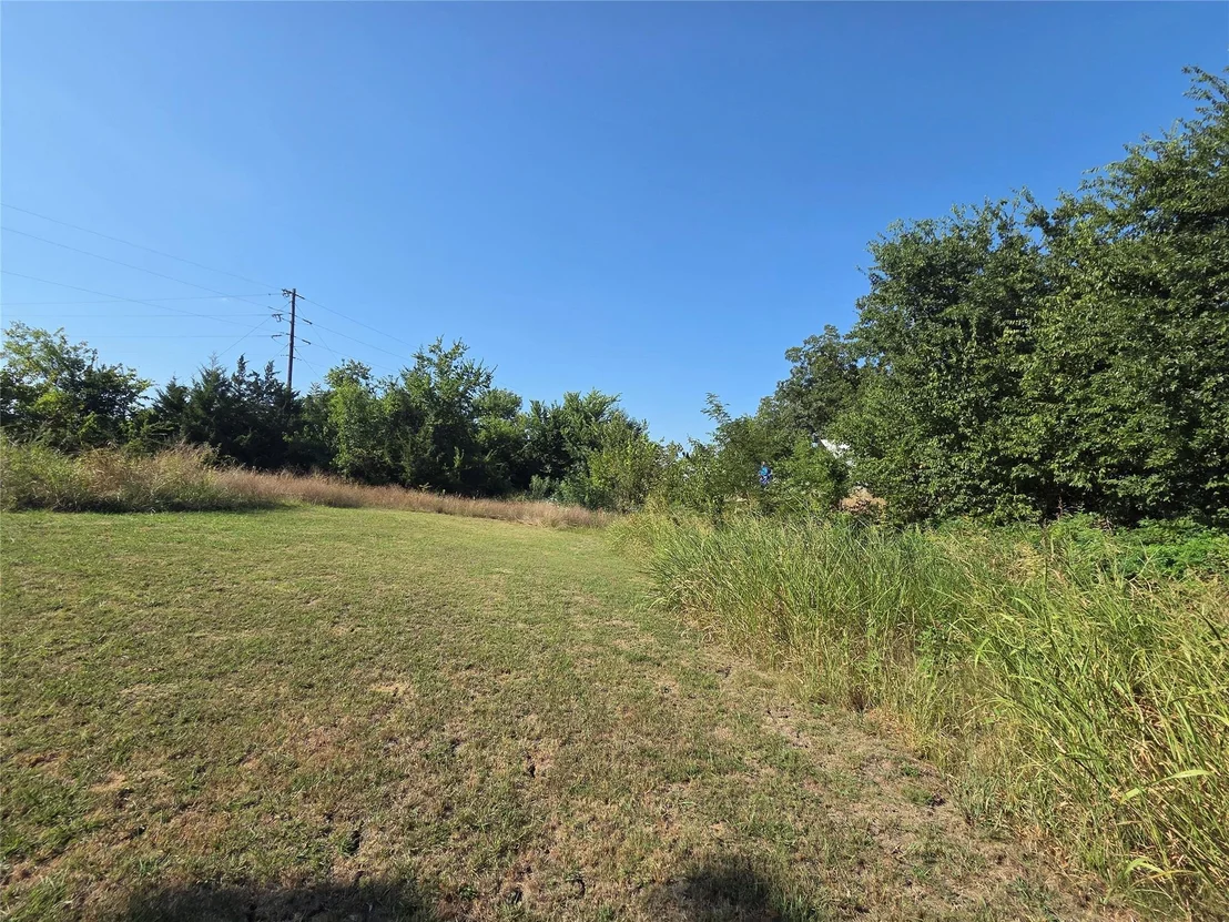 Photo of 2707 S State Highway 121 Highway S
