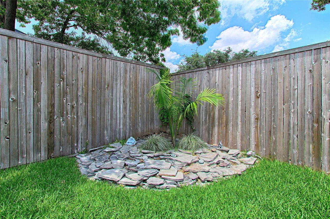 Photo of 2511 Via Avenida