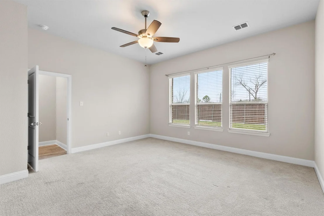 Photo of 576 Spruce Trail