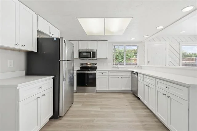 Photo of 900 Mount Vernon Drive