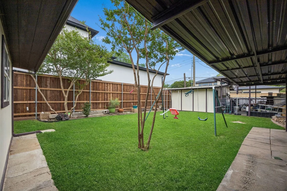 Photo of 3534 Royal Lane