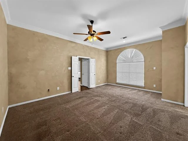 Photo of 2025 Fair Oaks Circle