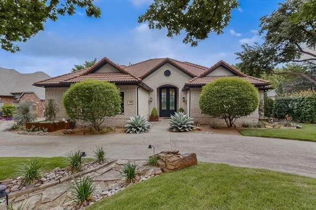 Photo of 6605 Castle Pines Drive