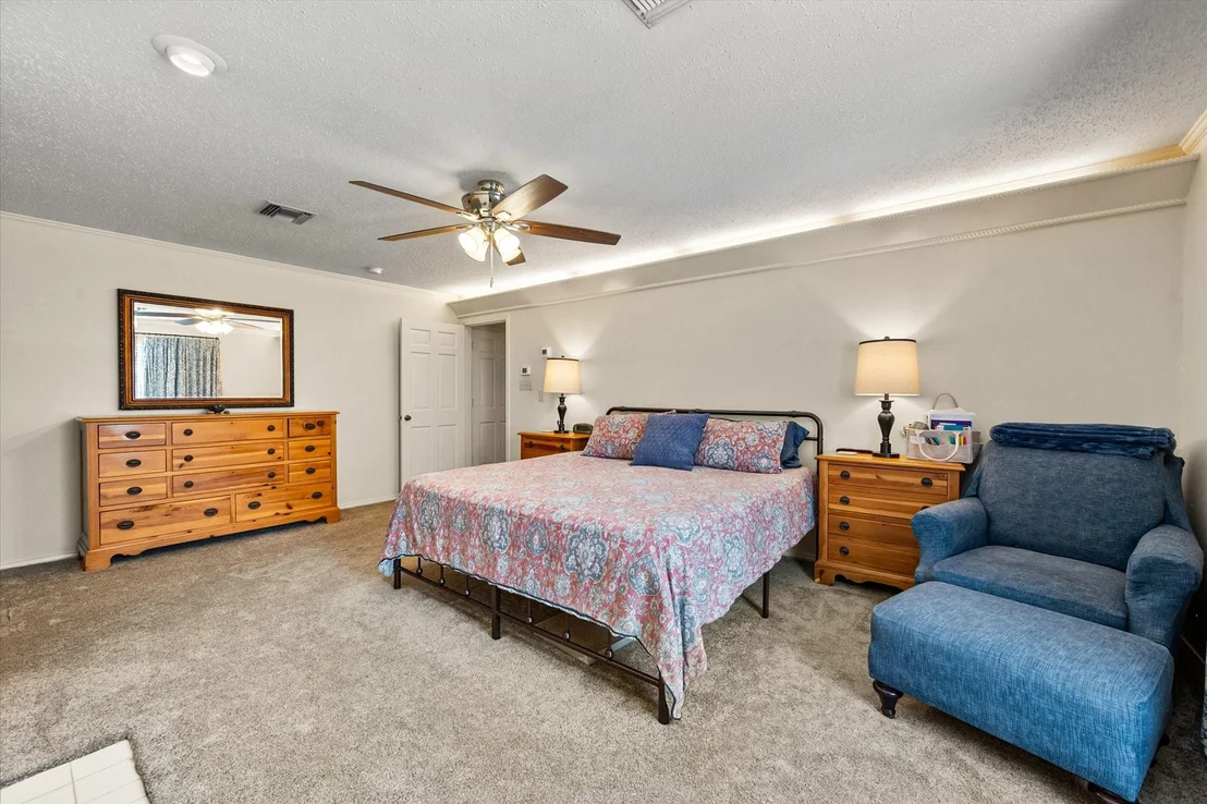 Photo of 1700 Jennifer Circle