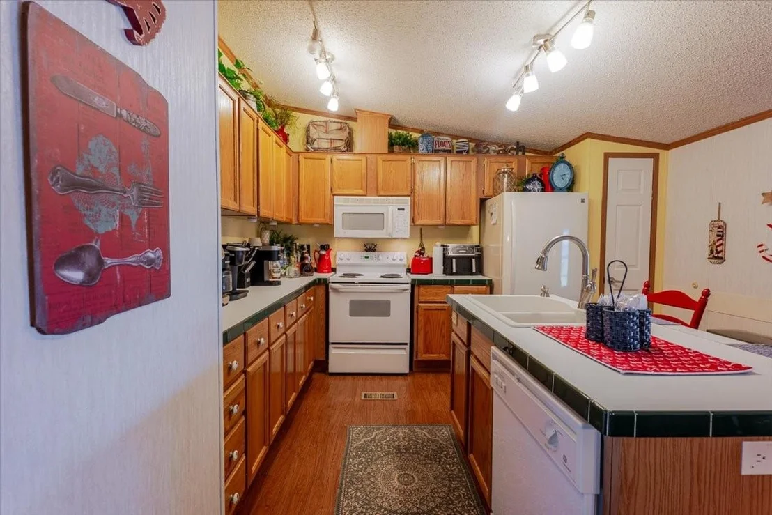 Photo of 4441 Chapel Road