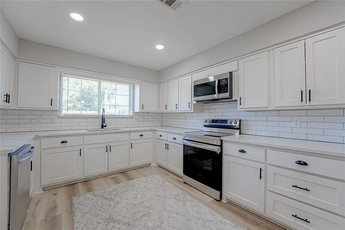 Photo of 3217 Centennial Drive