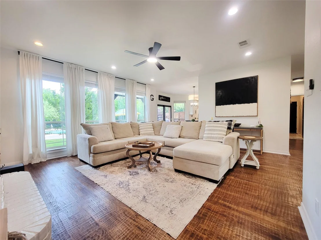Photo of 4016 Bordeaux Circle