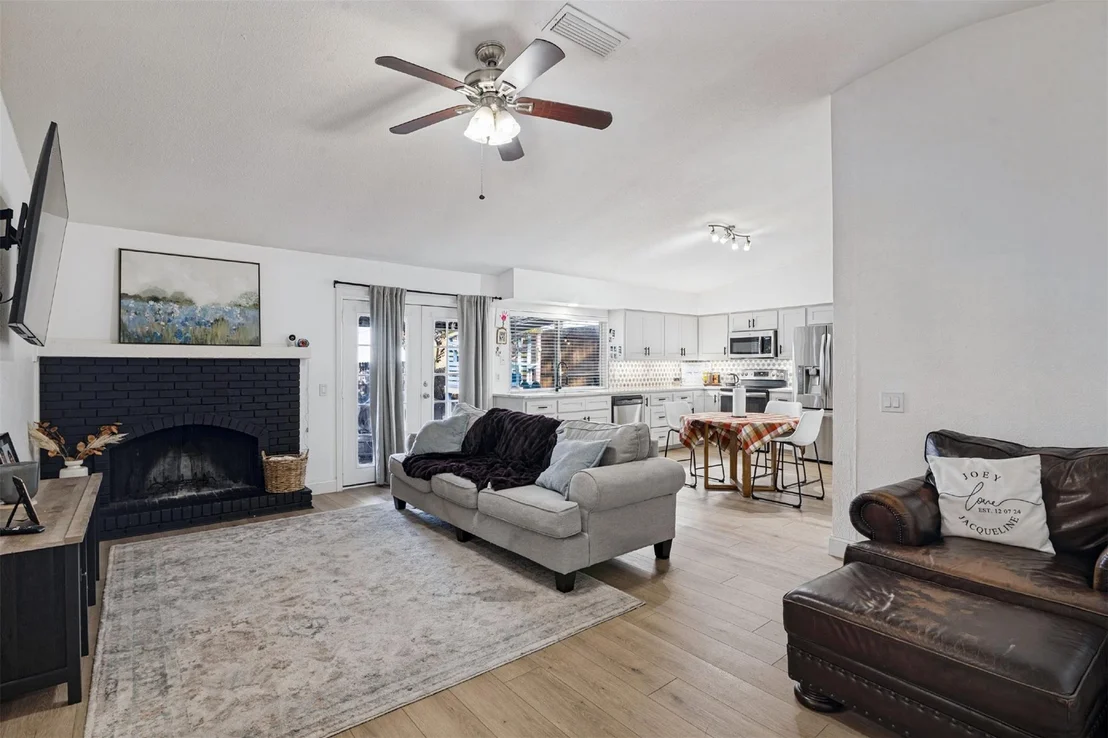 Photo of 2920 Sidney Drive