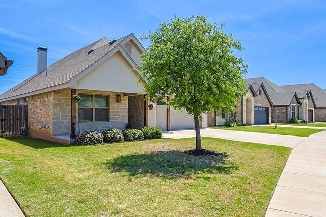 Photo of 5733 Legacy Drive