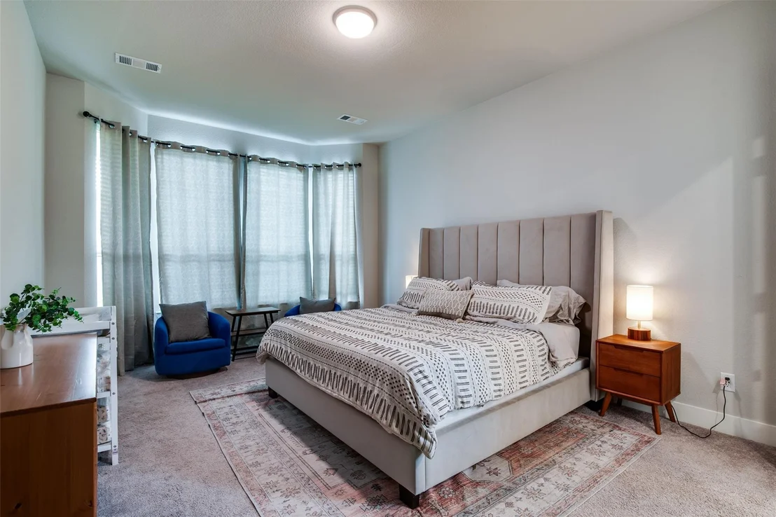 Photo of 1549 Sugarberry Drive