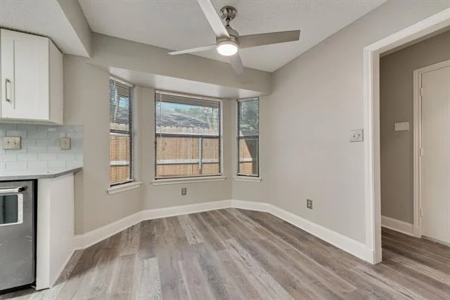 Photo of 443 Dinalynn Street