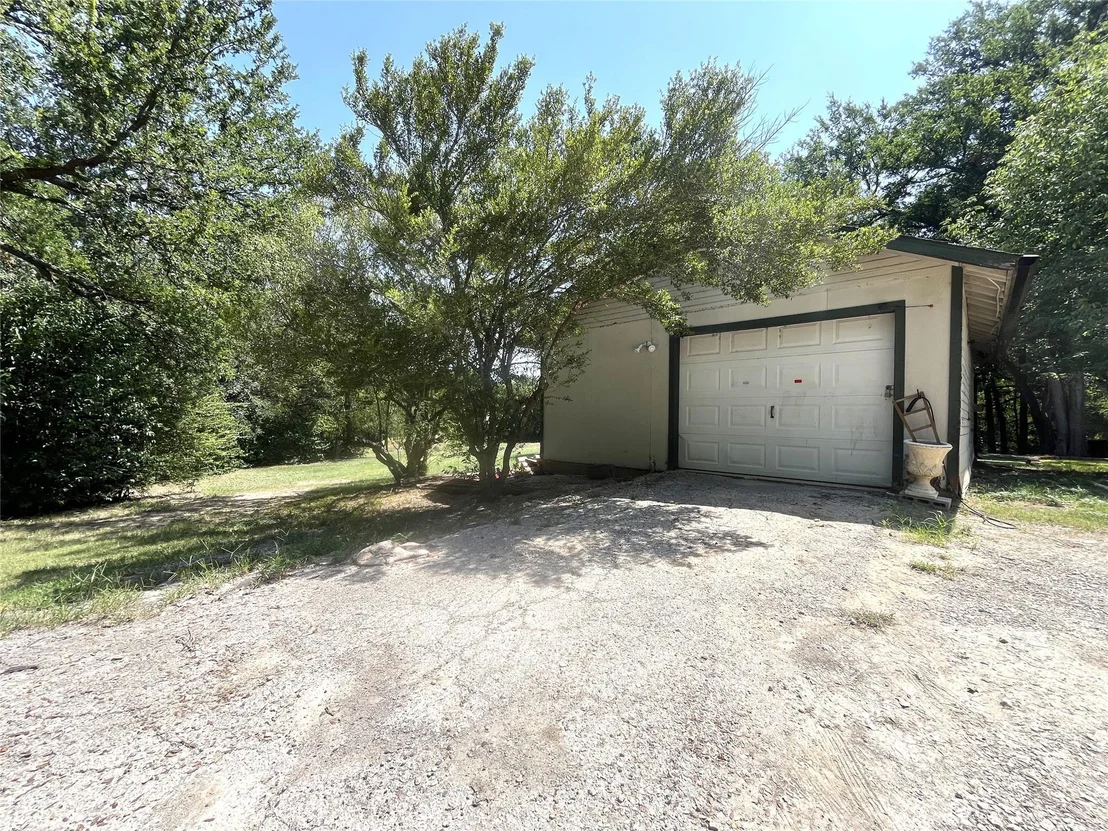 Photo of 1229 Epps Road