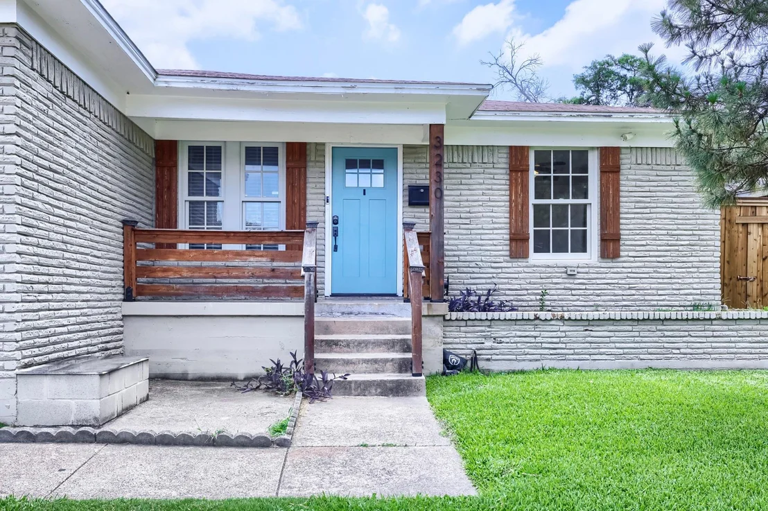 Photo of 3230 Rock Bluff Drive